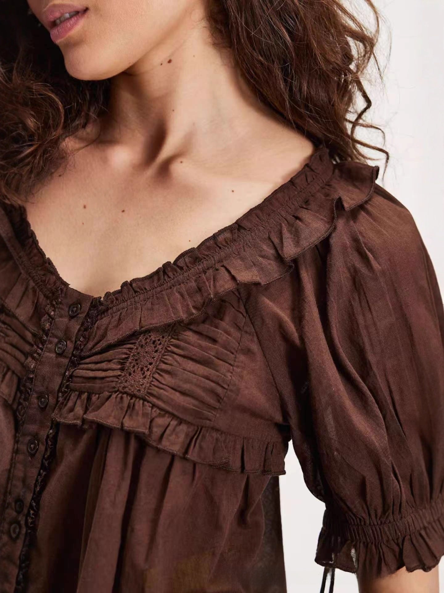 Vintage Doll Collar Lace Trim Cotton Shirt